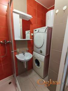 LEP STAN ZA IZDAVANJE