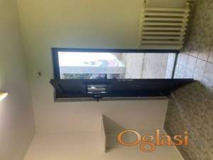 Izdajem lokal u Mirijevu