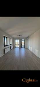 BW Libera,lux 4.0, sa garažom,polunamešten ID#19223