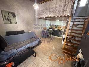 Dvorišni stan sa galerijom  - Bulevar Oslobođenja