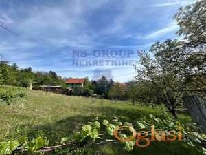Plac 800m2 Sremska Kamenica