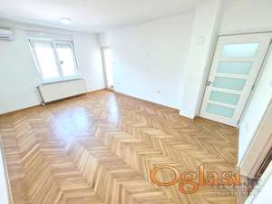 STAN - NOVI SAD - SAJAM - 40m2 - 136000 evra