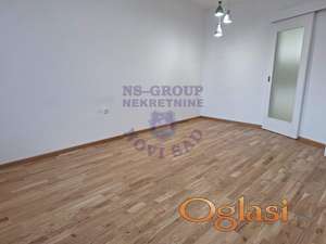 Dvosoban na Detelinari!