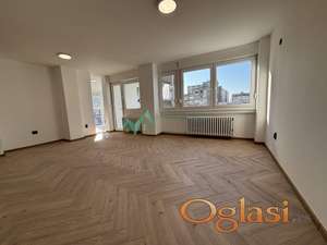 Na prodaju kompletno renoviran trosoban stan 