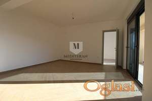 Herceg Novi – Baošići,dvosoban stan u novogradnji površine 74m2 sa pogledom na more.