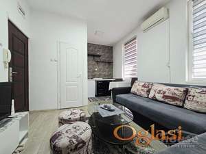 STAN - NOVI SAD - CENTAR - 16m2 - 41500 evra