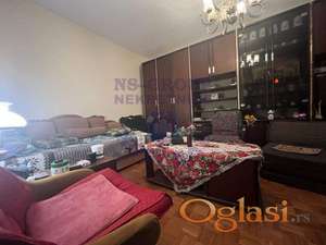 LIMAN 2 * TROSOBAN STAN * sa puno potencijala