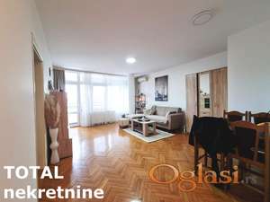 STAN - NOVI SAD - BULEVAR - 50m2 - 135000 evra