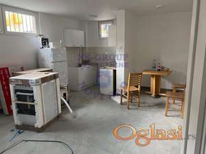 Trosoban stan od 57m2, Telep