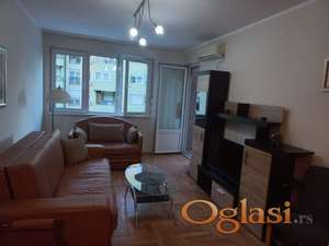 Odličan Dvosoban stan! Braće Ribnikara!