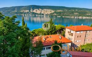 Herceg Novi -Topla 1,stan površine 39m2 sa panoramskim pogledom na more.