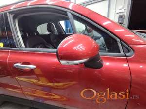 Fiat 500x Cross desno krilo kod boje 831