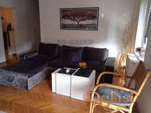 Prodaje se stan u blizini Bulevara Oslobodjenja 63m2