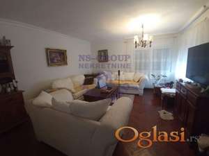 Odlična kuća u Krušedolu!