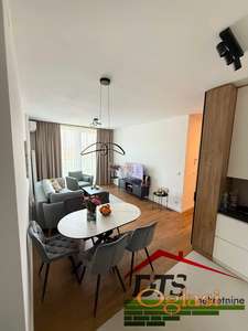 LUX stan izdavanje Planet residence