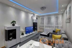 Dvosoban stan sa garažnim mestom- Spens, od  01.06.