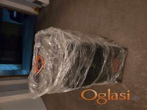 Prodajem Chicco Isofix autosedište za decu 0-36kg