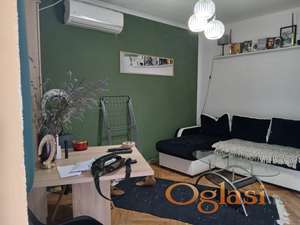 GARSONJERA KOD MATICE SRPSKE