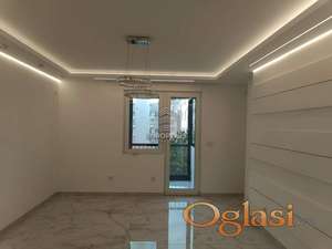 Stan bez ulaganja sa garažom ID#8537