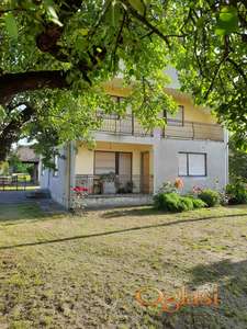 Prodajem kuću u Ratini, 6 km od Kraljeva, 200m2