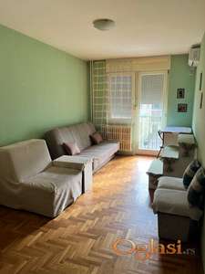 NAMESTENA GARSONJERA BLIZU FUTOSKE PIJACE