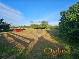- 1033m2 - Odličan plac u Krušedolu -