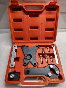 Alat za zupcenje Fiat, Ford 1.2 1.4 8V Modeli vozila:  Fiat: 500(2007-2012), Doblo/Cargo (2005-2010), Grande Punto (2007-2012), Idea (2004-2012), Linea (2007-2011), Panda EVO2 (2005-2011), Punto EVO (2009-2012)  Ford: Ka (2009-2012)  Lancia: Ypsilon (06-11), Musa (05-12)  Kod motora:  Fiat: 1.2/1.2 Dualogic: 169A4.000, 188A4.000 (EVO2 only), 199A4.000.1.4/1.4 Bi – fuel LPG/1.4 Natural Power CNG: 199A7.000, 350A1.000.  Ford: 1.2 Duratec: 169A4.000(FP4).   Lancia: 1.4/1.4 Bi – fuel LPG: 350A1.000.  Ukoliko zelite da porucite Posaljite poruku  1 Ime i prezime 2 Ulica i broj 3 Mesto i postanski broj 4 Broj telefona za kontakt