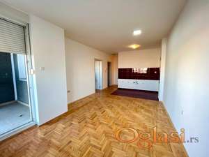 NOV, PRAZAN DVOSOBAN STAN U KISAČKOJ ULICI