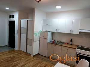 Petrovaradin, 31m2. Opremljen stan. 