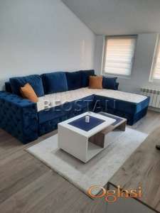 Širi centar - Karaburma #65069