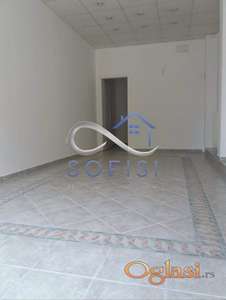 Novi Sad, Strogi centar - Ulični lokal kod Dunavskog parka ID#1433