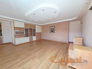STAN - NOVI SAD - BULEVAR - 145m2 - 246500 evra