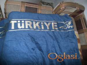 VELIKI PEŠKIR IZ TURSKE  165 X 90 CM - 1500 DINARA