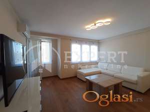 Izdaje se troiposoban stan u blizini Čaira, neuseljavan, 86m2