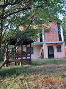 JAZAK, KUĆA U IZGRADNJI