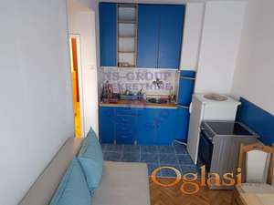 Izuzetno funkcionalan jednoiposoban stan na Grbavici.