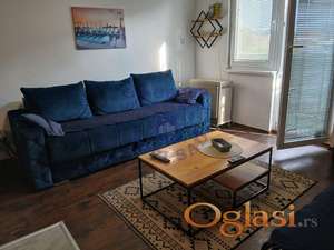 Uknjižena garsonjera-Adice