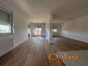 Četvorosoban nov-komforan stan- Adice!