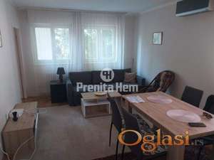 Đeram pijaca, 43m2, II, cg, namešten ID#1478