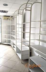 Kancelarijske police i pultevi