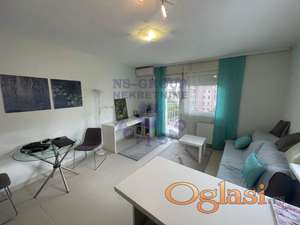 Odlicna garsonjera na Grbavici