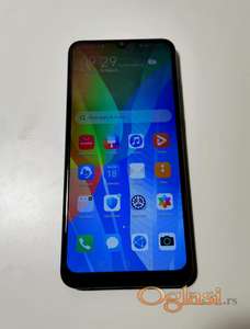 Huawei Y6p 3/64GB 6.3 inča Duos Top stanje