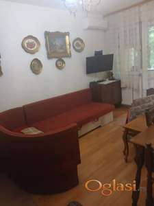 Izadaje se stan kod Beogradskog keja