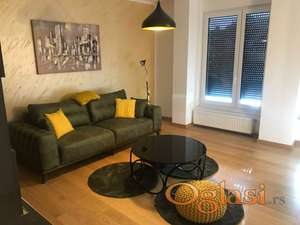 Nov komforan jednoiposoban stan u Centru