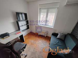 Garsonjera 14m2 Grbavica