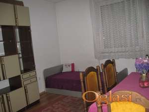 izdajem stan na TOP lokaciji