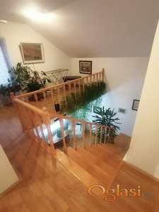 Kuća u lepom delu Adica