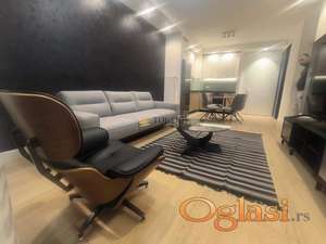 Izdaje se 2.5 stan u Beogradu na vodi