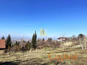 Prodaja - plac sa pogledom na Dunav - Bocke