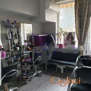 Izdaje se lokal površine 58m² na Bulevaru Evrope.